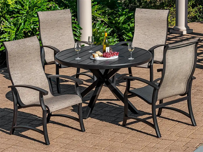 Lodge ældre bronze aluminium med slynge 5-delt spisebord (48 tommer spisebord)